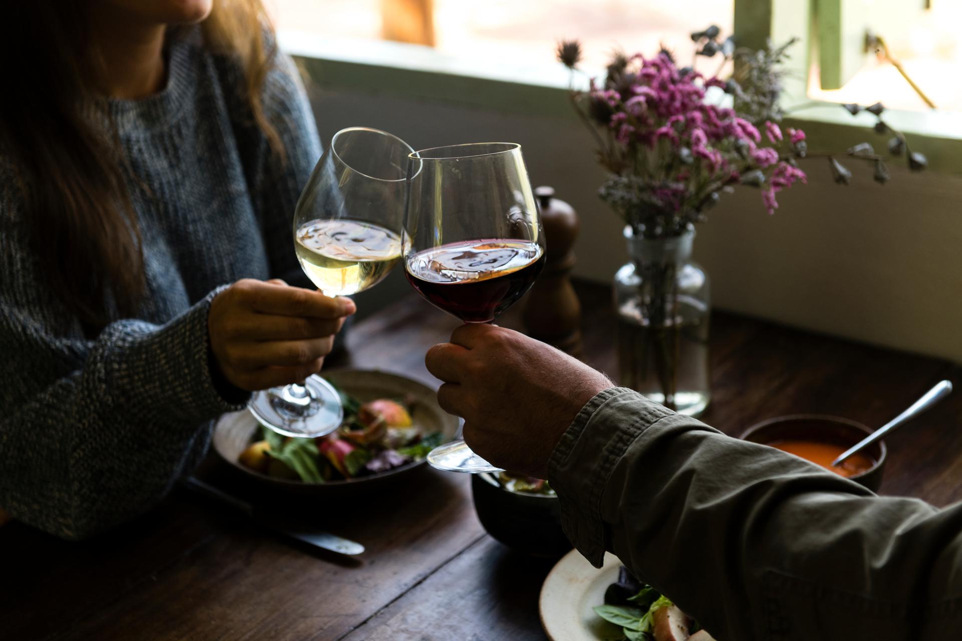 30代のマッチング | 大阪のギャラ飲みなら株式会社テラス